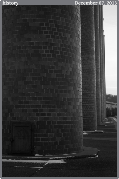 history, taken 2013-12-07 || Canon Canon EOS REBEL T2i | 40mm | 1/60s @ f/5