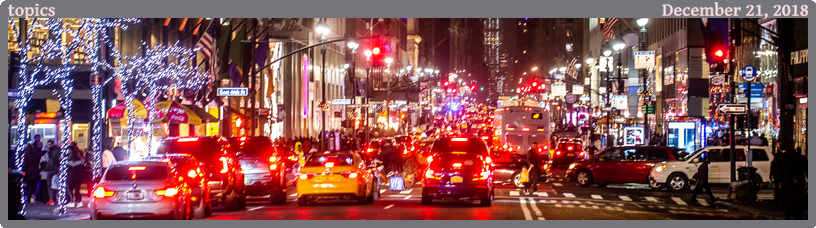 topics, taken 2018-12-21 || Canon Canon EOS 6D | 100mm | 1/50s @ f/2.8