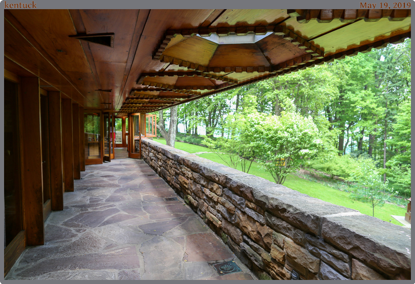 kentuck, taken 2019-05-19 || Canon Canon EOS 6D | 24mm | 1/100s @ f/4