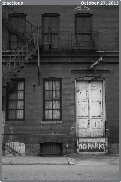 fractious, taken 2013-10-27 || Canon Canon EOS REBEL T2i | 33mm | 1/50s @ f/4.5