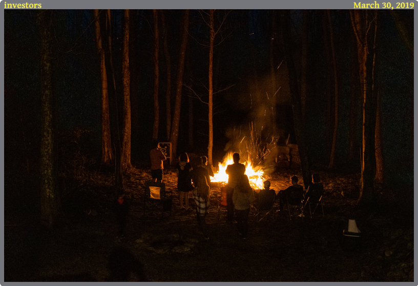 investors, taken 2019-03-30 || Panasonic DC-ZS200 | 252mm | 1/8s @ f/4.6