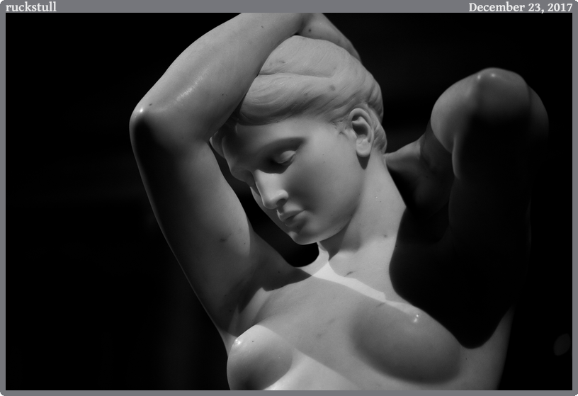 ruckstull, taken 2017-12-23 || Canon Canon EOS 6D | 100mm | 1/160s @ f/2.8