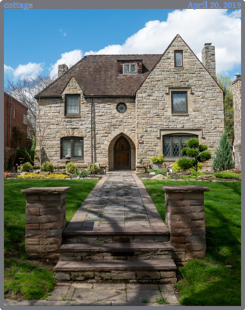 cottage, taken 2019-04-20 || Panasonic DC-ZS200 | 117mm | 1/800s @ f/4.5