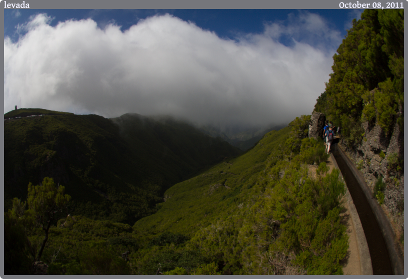 levada, taken 2011-10-08 || Canon Canon EOS REBEL T2i | 10mm | 1/1600s @ f/5