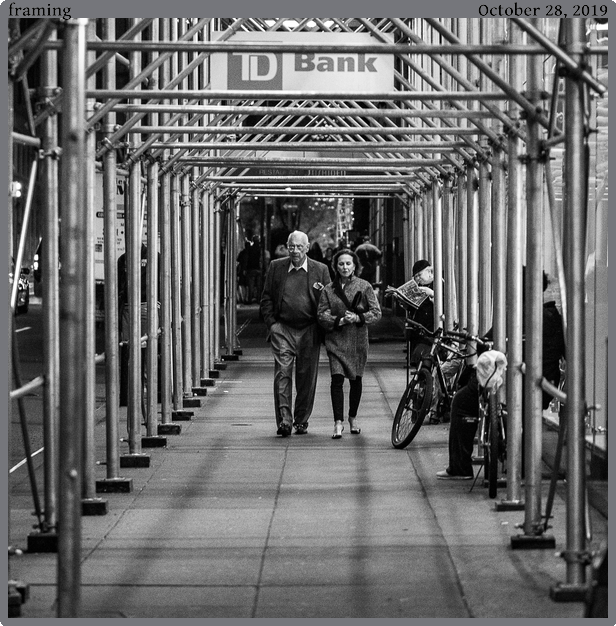 framing, taken 2019-10-28 || Canon Canon EOS 6D | 100mm | 1/250s @ f/2.8