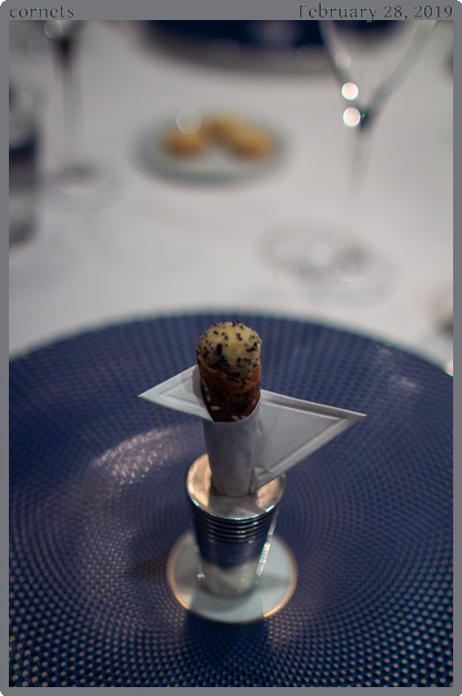 cornets, taken 2019-02-28 || Canon Canon EOS REBEL T2i | 24mm | 1/30s @ f/1.4