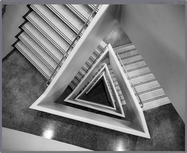 backwards, taken 2018-12-22 || Canon Canon EOS 6D | 24mm | 1/20s @ f/2.8