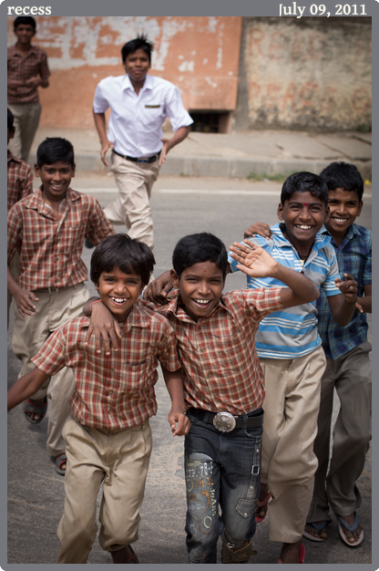 recess, taken 2011-07-09 || Canon Canon EOS REBEL T2i | 50mm | 1/640s @ f/3.5